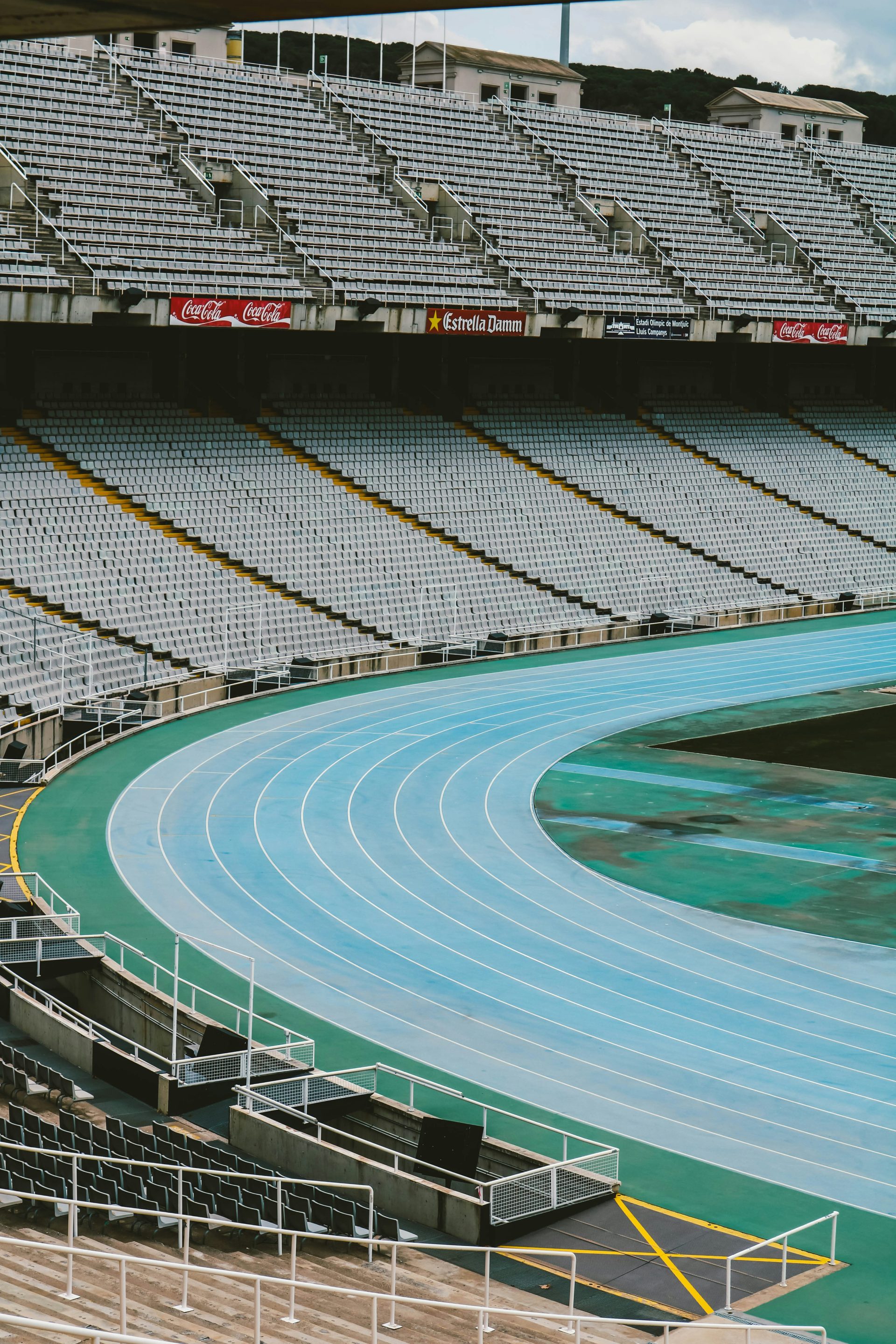 green and white track n field stadium